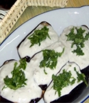 سلطة الباذنجان بالزبادي